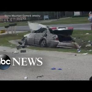 Coronary heart-Stopping Vehicle Wreck Caught on Digicam In Florida