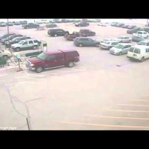 VIDEO: 92-12 months-Ragged Crashes Into 9 Vehicles Parked at Piggly Wiggly