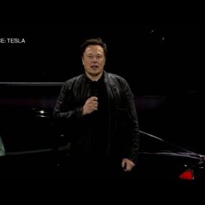 Musk Says Tesla’s Mannequin S Plaid Is `Crazy Hasty’