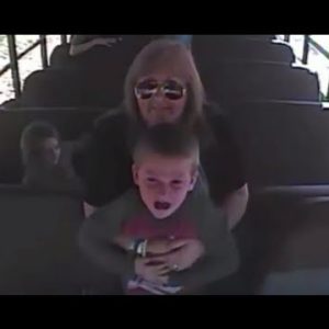Bus Driver Saves 5-365 days-Archaic Pupil Choking on Coin