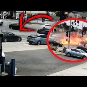 Fiery Car Accident Kills 6 Folk