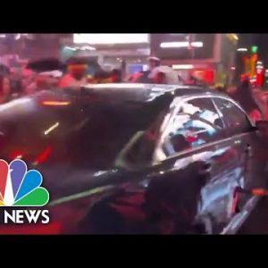 Automobile Drives Thru Crowd Of BLM Protesters In Times Sq. | NBC Files NOW
